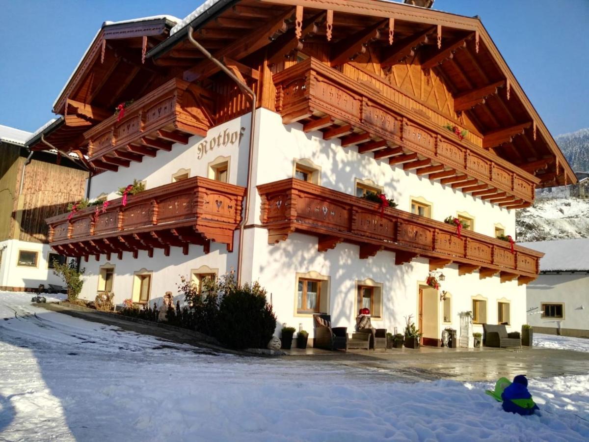 ザンクト・ヨーハン・イム・ポンガウ Urlaub Am Bauernhof Rothofヴィラ エクステリア 写真